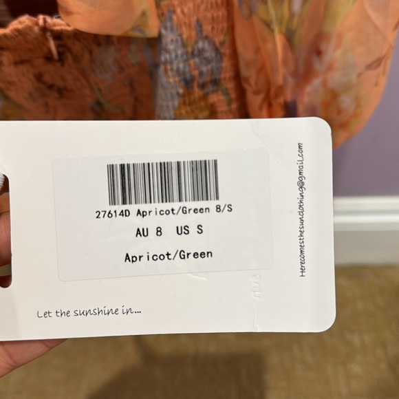 Kalania Dress from Mura Boutique - Picture 3 of 3